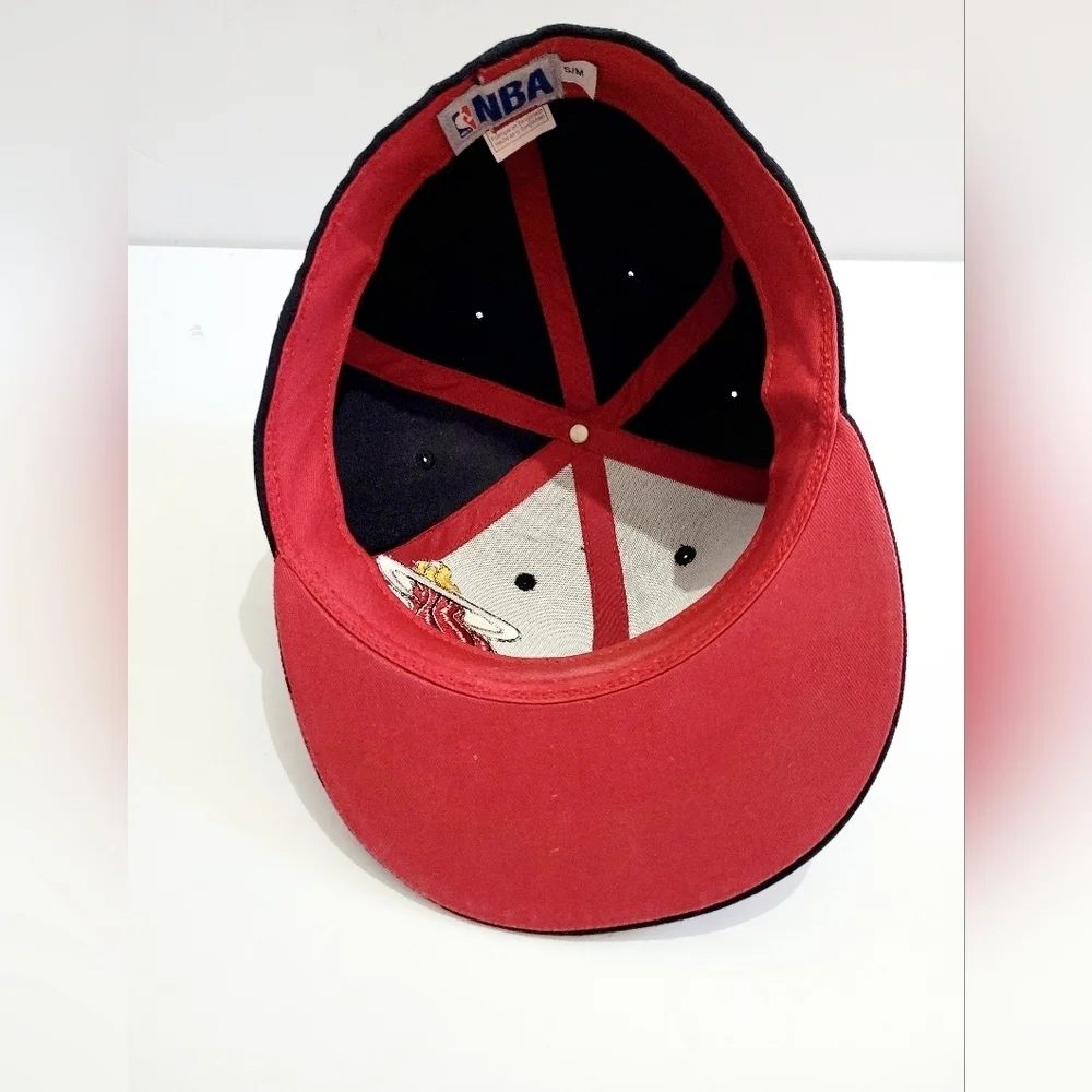 Miami Heat NBA Wool Blend Ball Cap Size S/M Embroidered - Picture 7 of 10